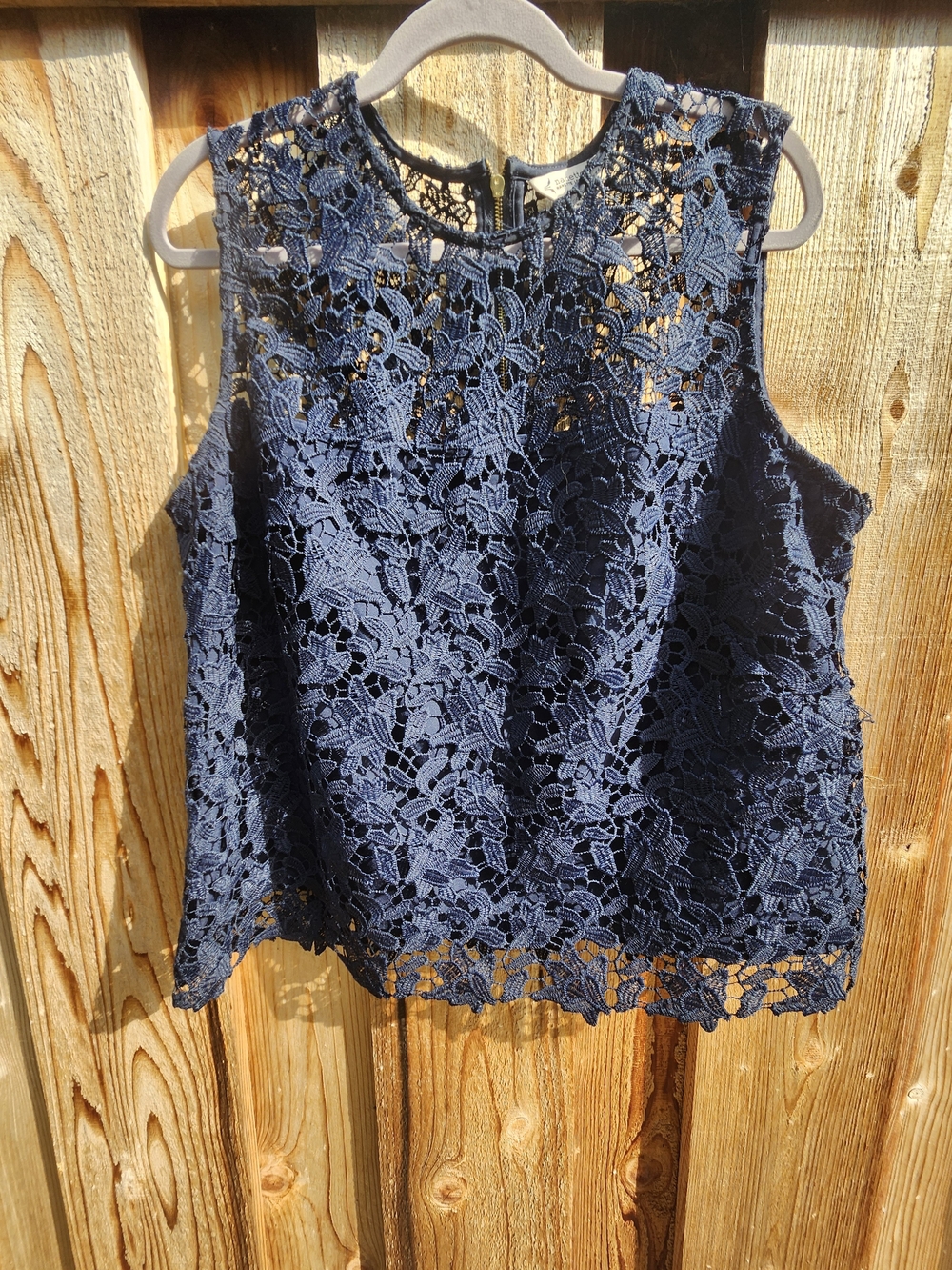 XL Nanette Lepore Navy Floral Lace Sleeveless Camisole